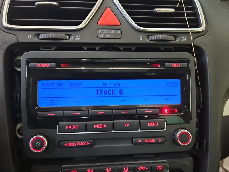 Radio fabryczne Vw Scirocco III 08- 1K0035186AA radioodtwarzacz