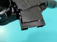 Przełącznik zespolony Toyota Yaris II 52160-17F019