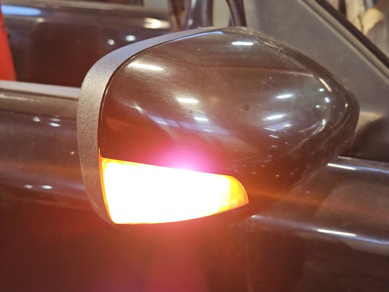 Lusterko prawe Volvo V50 S40 II europa