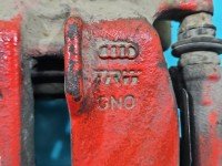 Zacisk tył lewy AUDI A4 B8 2.7 tdi (CAMA) sedan