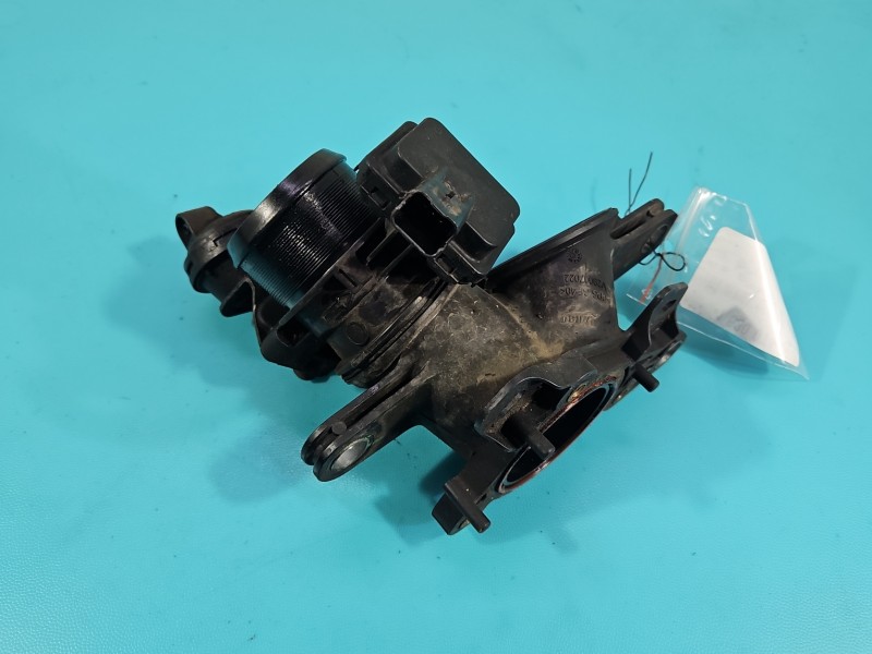 Przepustnica Peugeot 5008 V29007022 2.0 HDI