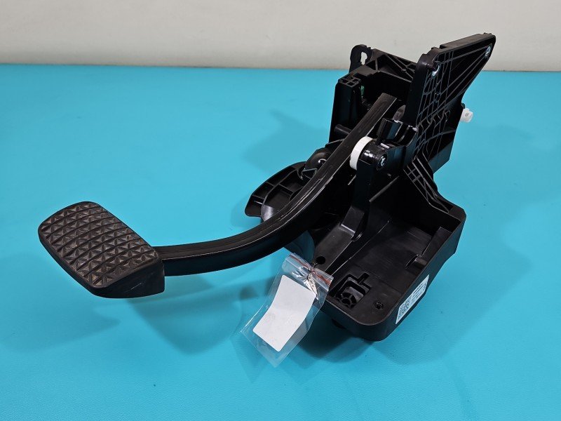 Pedał pedały Opel Insignia B hamulca sprzęgła