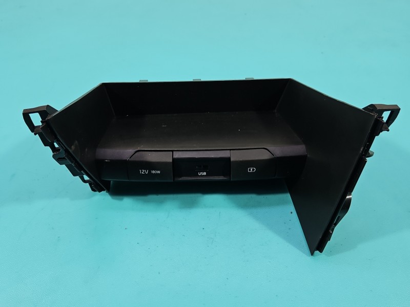 Osłona ZAŚLEPKA PLASTIK Kia Ceed III 18-21 84681-J7000