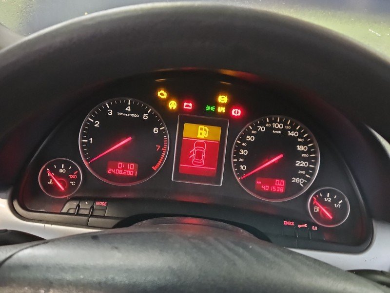 Licznik Audi A4 B6 8E0920900H 2.0 20v (ALT) EUROPA