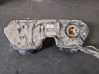 Zbiornik paliwa bak Mercedes W205 2.0 16V