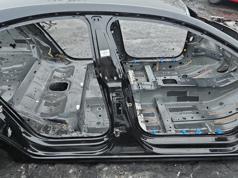 Próg prawy SŁUPEK ŚRODKOWY B Peugeot 508 II 18- HB 5d KTV