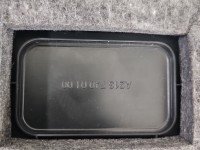 Tapicerka klapy boczek bagażnika Mercedes W213 A2137400400