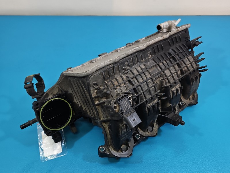 Kolektor ssący Vw Golf VII 04E129711L, 04E145749F 1.2 TSI