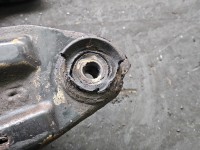 WÓZEK KOŁYSKA TRAWERS Sanki Belka silnika Mitsubishi Grandis 2.0 DID