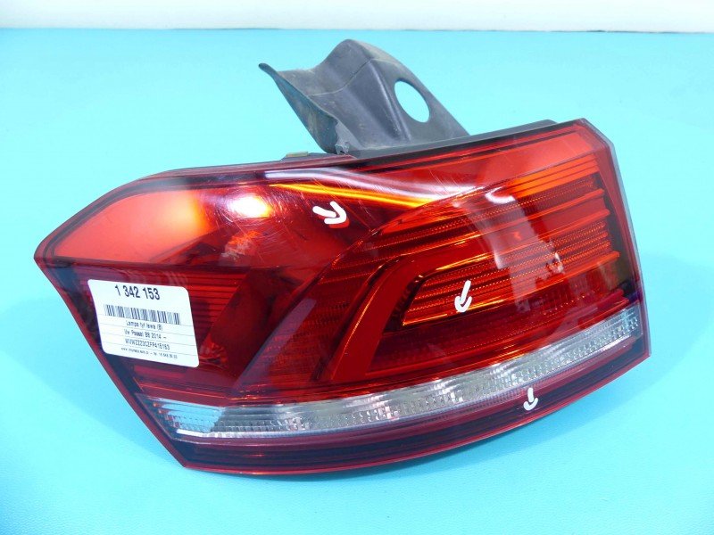 Lampa tył lewa Vw Passat B8 kombi