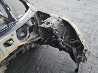 Podłużnica lewa fartuch ćwiartka Volvo V90