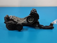 Mocowanie alternatora uchwyt alternatora Peugeot 508 I 9804333180