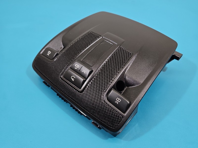 Lampa kabiny lampka MERCEDES W176 A0009004408