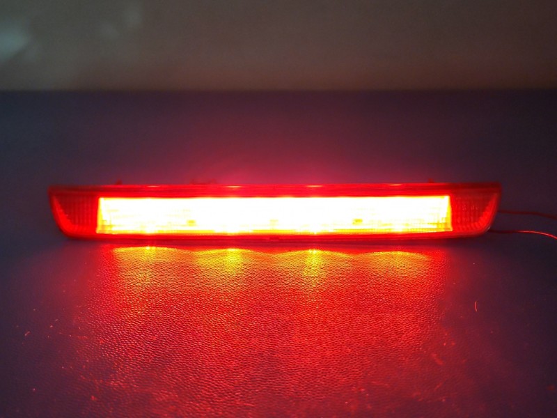 TRZECIE ŚWIATŁO STOP STOPU Renault Kadjar HB 89250051