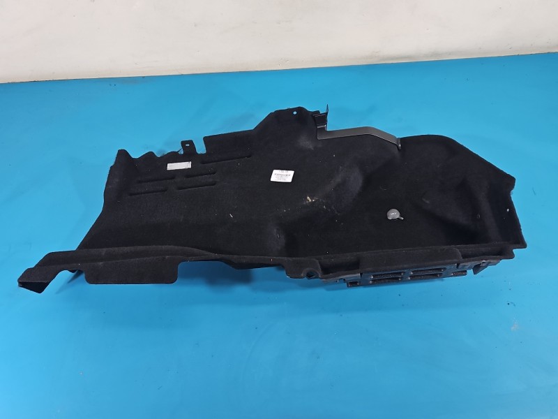 Tapicerka bagażnika prawa boczek Maserati Quattroporte VI 13- 06700753090