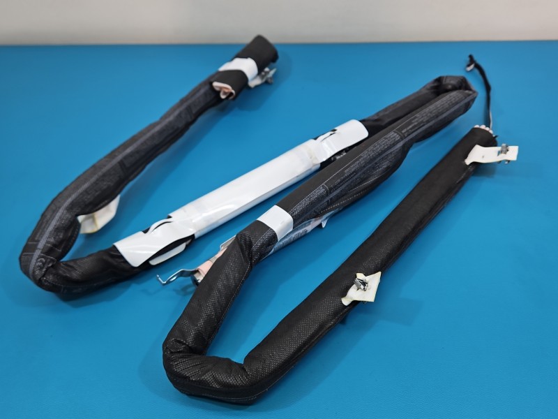 Kurtyna lewa poduszka airbag Peugeot 5008 II 17-24 HB 9828188080