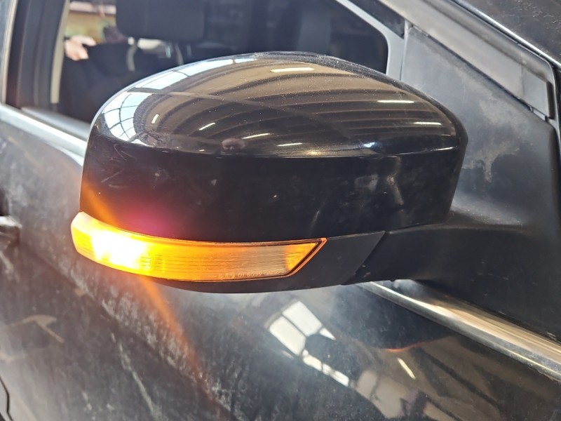 Lusterko prawe Ford Focus Mk3 FB 10-18r / EUROPA / Lakier: FB / 8pin europa