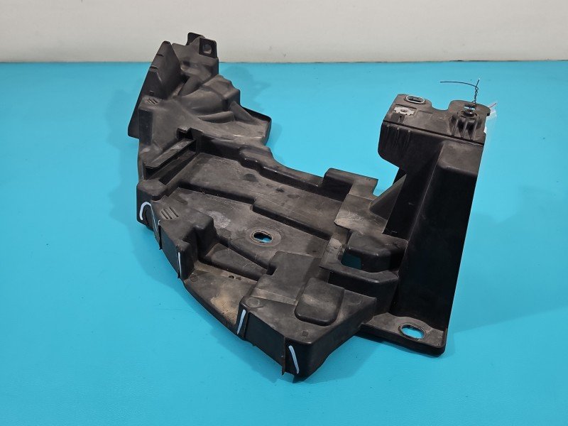 Listwa podref Renault Fluence 1.6 16V Listwa podref Renault Fluence 1.6 16V