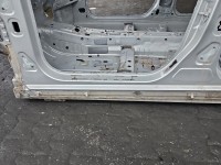 Próg lewy SŁUPEK ŚRODKOWY B MERCEDES W176 HB 5d POLAR SILVER - METALLIC PAINT (761U)