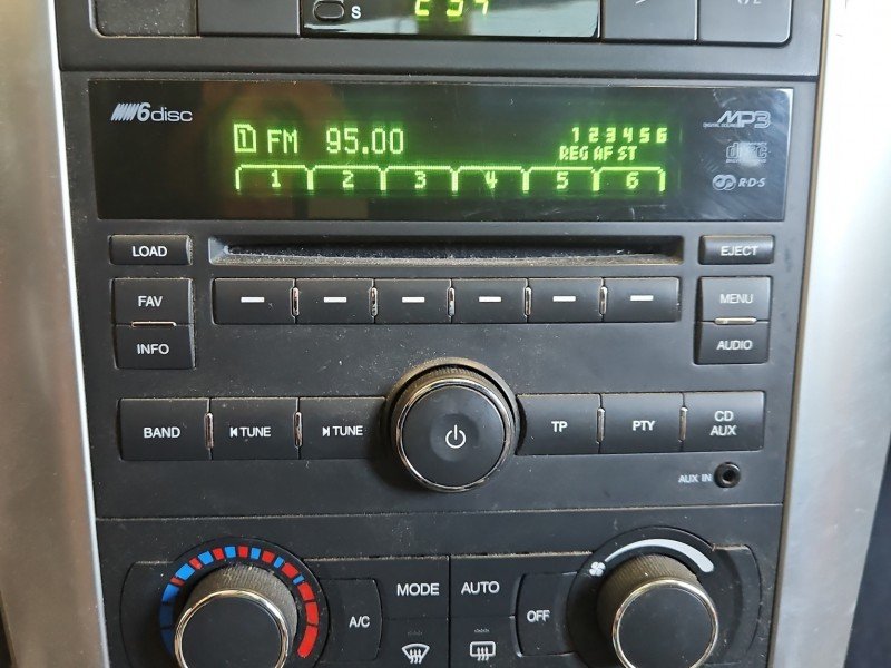 Radio fabryczne Chevrolet Captiva 96647740 radioodtwarzacz Radio fabryczne Chevrolet Captiva 96647740 radioodtwarzacz
