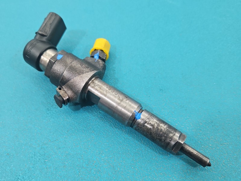 Wtryskiwacz Ford Fiesta Mk6 9655304880 1.4 tdci