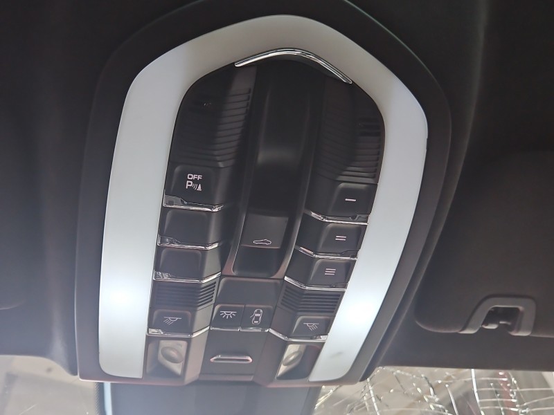 Lampa kabiny lampka Porsche Panamera I 970 7PP959551CA