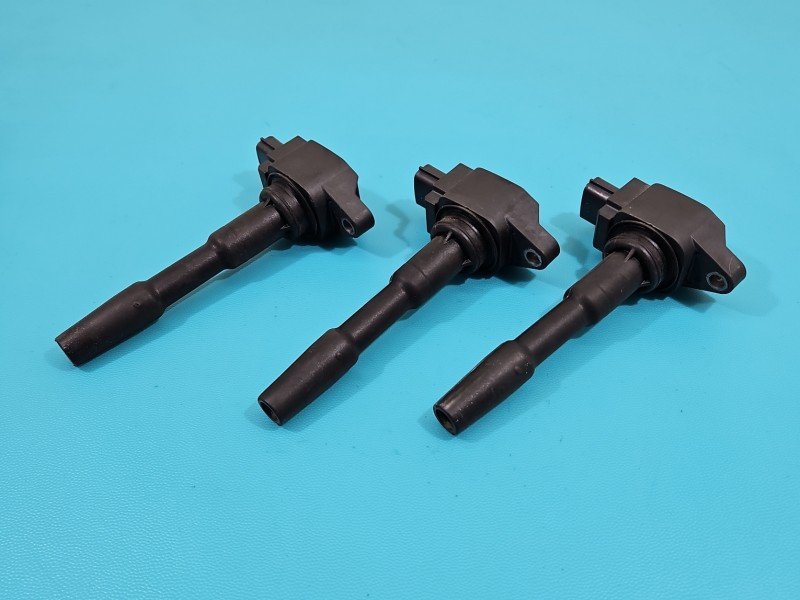 Cewka zapłonowa Renault Clio IV 12-20 224332428R 0.9 Tce (H4BA400) Cewka zapłonowa Renault Clio IV 12-20 224332428R 0.9 Tce (H4BA400)