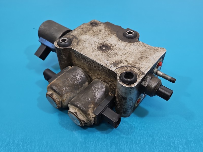 Rozdzielacz Land Range Rover sport I L320 3.6 TD V8 (368DT)