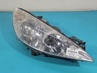 Reflektor prawy lampa przód Peugeot 308 I EUROPA