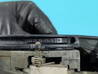 Klamka przód lewa zewnętrzna Bmw e46 8216121 Brak kodu lakieru
