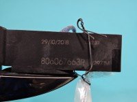 Klamka przód prawa zewnętrzna Renault Megane IV 806067663R