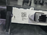 Lampa kabiny lampka Renault Trafic III 739486835R