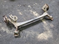 Tylna belka oś tył Peugeot 307 1.4 8V wiel