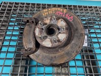 Zwrotnica prawa piasta przód 2.0 boxer Subaru Forester II SG