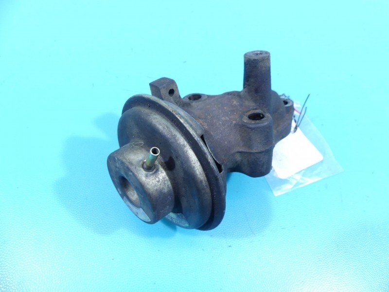 Zawór egr Toyota Avensis I T22 25800-27010, 135000-4240 2.0 d4d