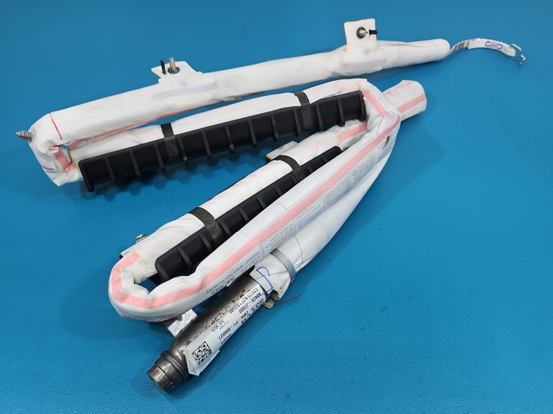 Kurtyna prawa poduszka airbag Kia Ceed III 18-21 HB 80420-J7000, J7850-20000