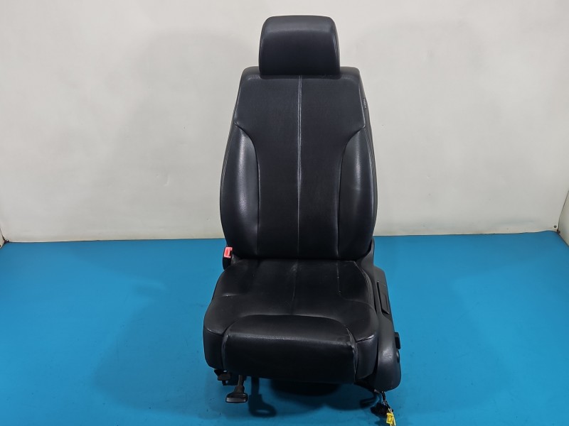 Fotel lewy przód kierowcy Vw Passat B6 5d EUROPA