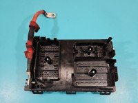 Skrzynka bezpieczników Opel Astra IV J 39065971, 1110237AA