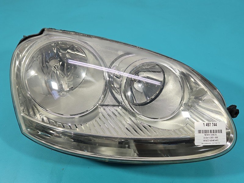 Reflektor prawy lampa przód Vw Golf V EUROPA