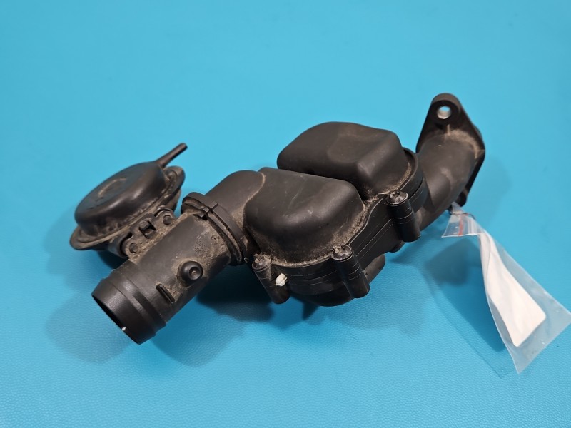 Rura przewód Porsche, zawór turbiny Porsche Panamera I 970 97011054165 3.0 v6 (CWD)