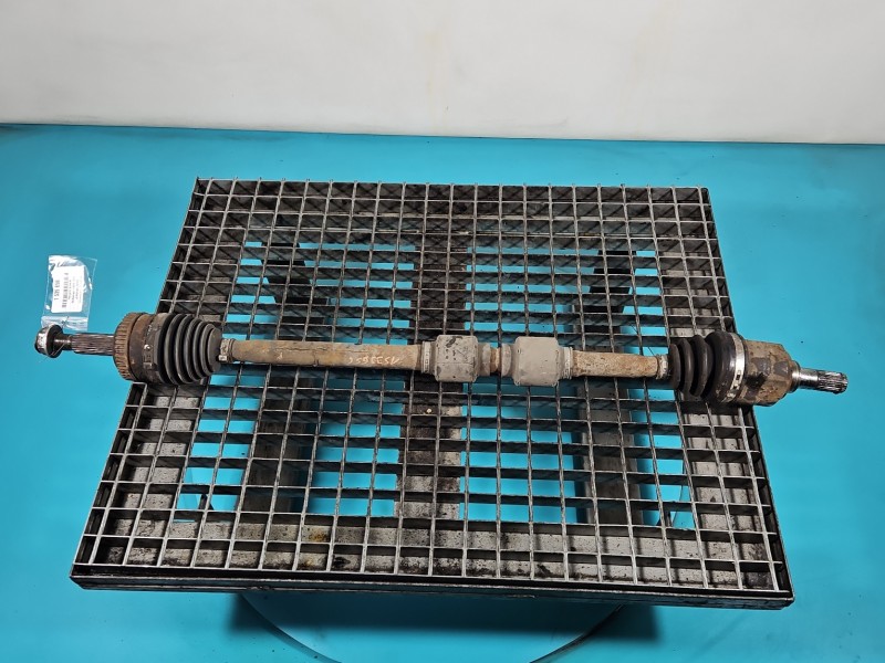 Półoś przód prawa Kia Sportage III 10-15 1.6 GDI manual