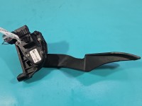 Pedał gazu potencjometr Opel Zafira B 1.9 cdti 9202341BT