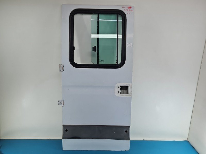 Drzwi tył lewe Iveco Daily III HB 5d biały