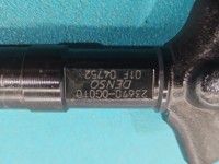 Wtryskiwacz Toyota Avensis II T25 23670-0G010 2.0 d4d