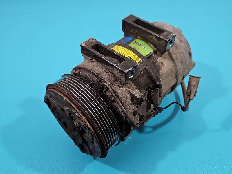 Sprężarka klimatyzacji kompresor Volvo V70 II 2.4 wiel 085D471548, 506011-8206, 9171996