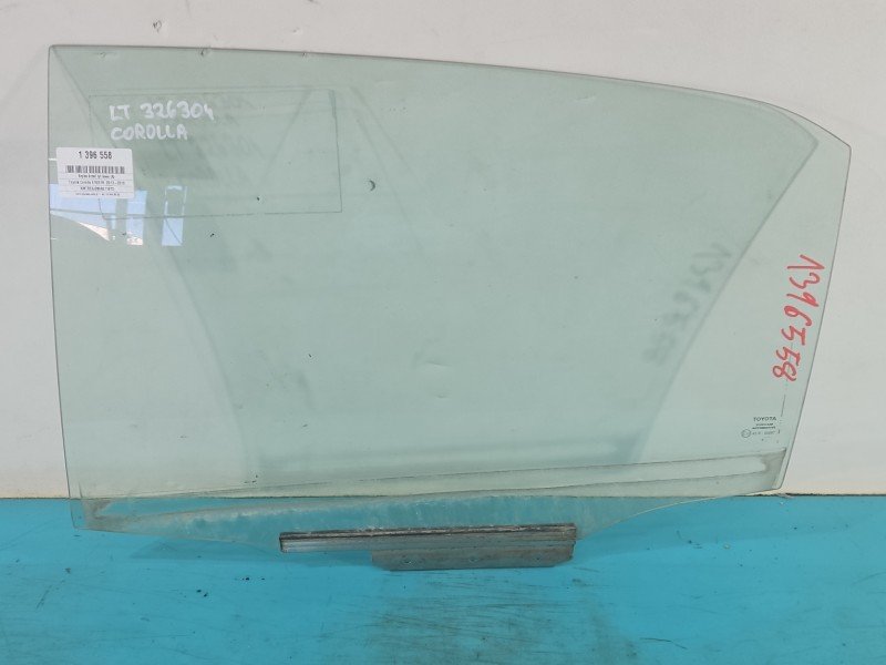 Szyba drzwi tył lewa Toyota Corolla E16 E18 13- sedan