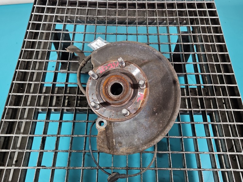 Zwrotnica lewa piasta przód 2.0 16V Jeep Compass I 06-16