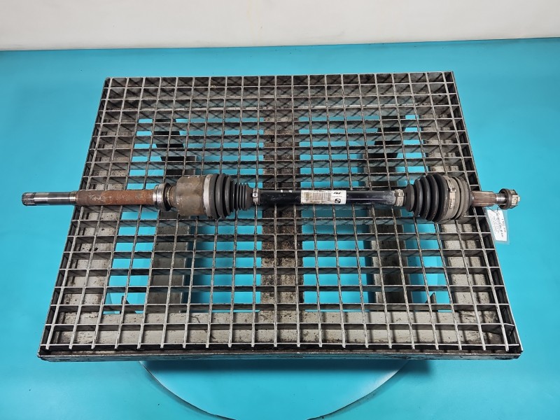 Półoś przód prawa Peugeot 308 II T9 1.2 12V manual