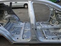 Próg prawy SŁUPEK ŚRODKOWY B Toyota Rav4 IV HB 5d 1F7
