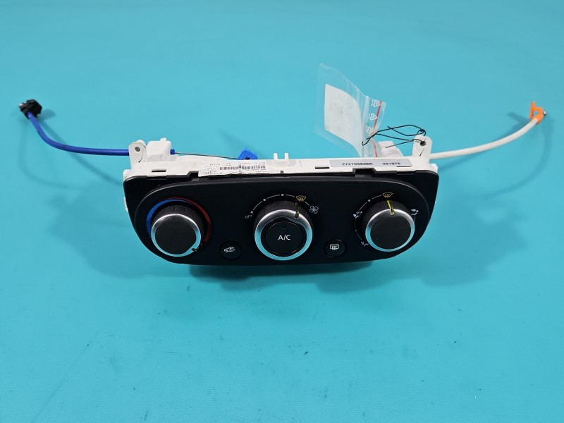 Konsola panel nawiewu Renault Clio IV 12-20 272709830R